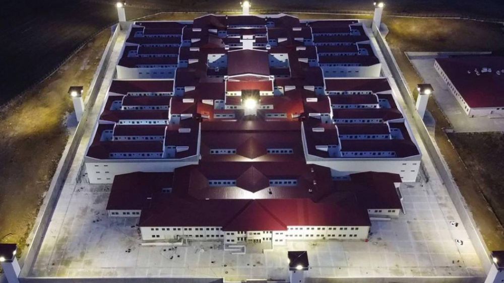 Grup Yorum Gitaristi: "Kuyu Tipi Cehennemi"