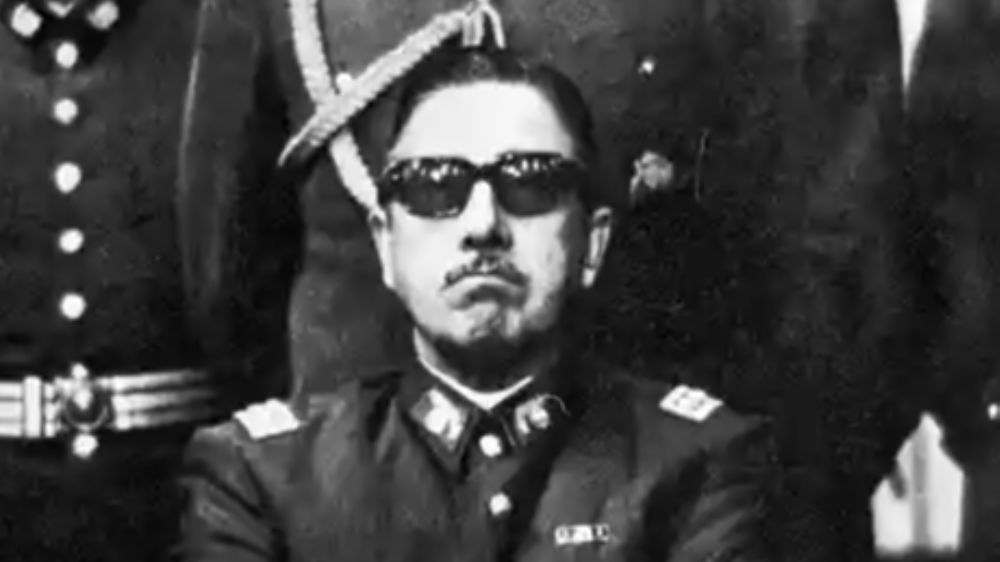 Pinochet , Hayalini Alkışlayan Diktatör.