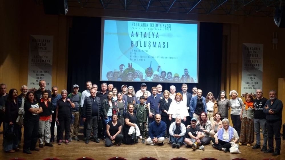 Halkların İklim Zirvesi Meclislere Çağırıyor...
