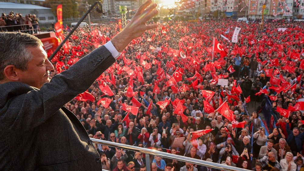 CHP’ye Kayyum Kararı