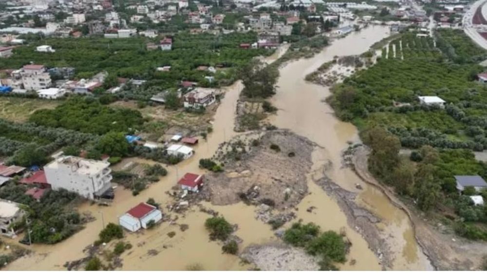 Hatay, Yıkıntılar Üzerinde Bir Şehrin Çaresizliği